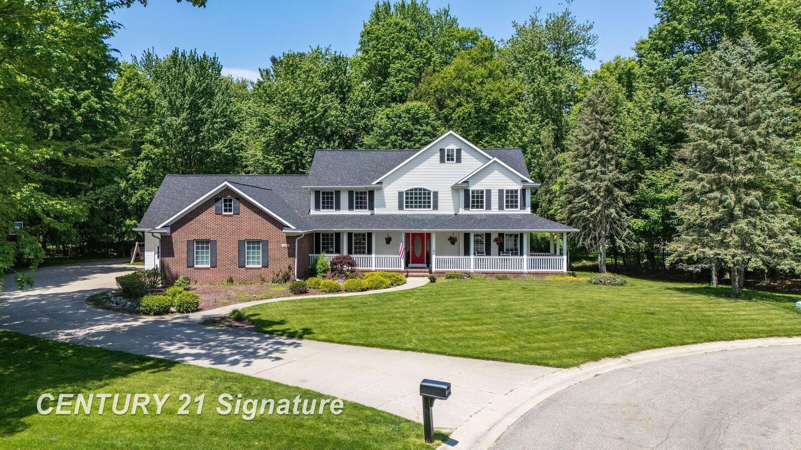 Property Photo:  8201 Moll Lane  MI 48623 