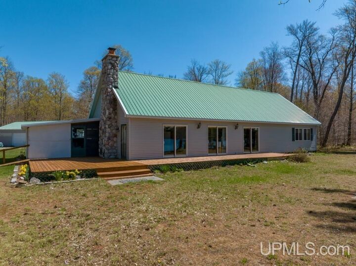 Property Photo:  E16931 Co Rd H58 Road  MI 49884 