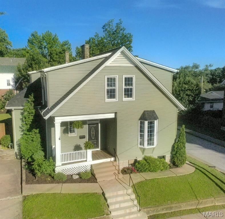 Property Photo:  330 S 6th Street  MO 63301 