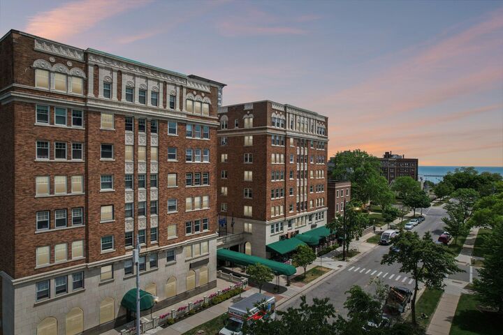 Property Photo:  1028 E Juneau Ave  WI 53202 
