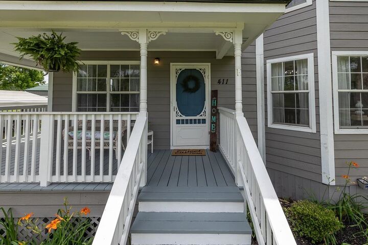 Property Photo: 411 Madison Ave W TN 38039-4207