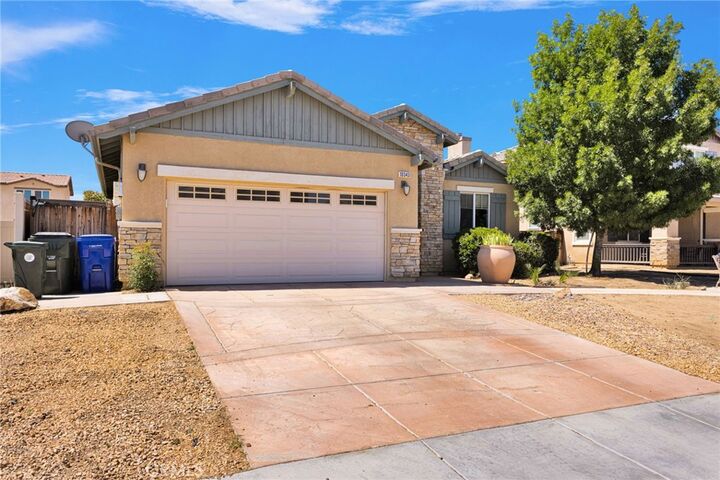 Property Photo: 10343 Tandis Court CA 92301