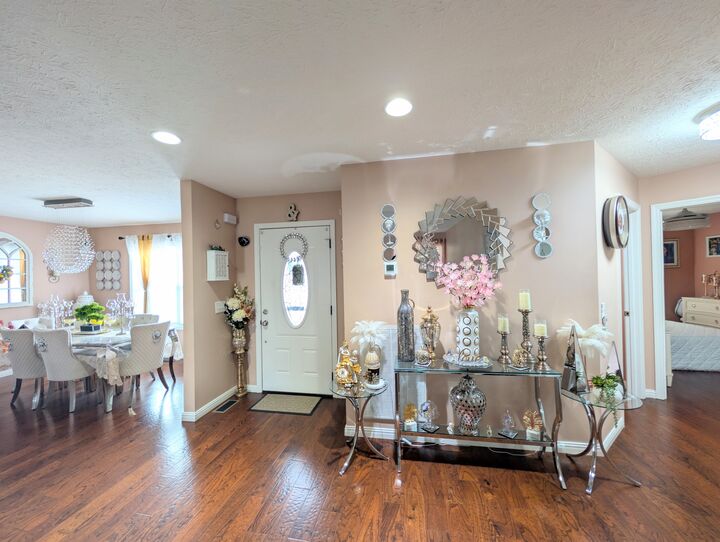 Property Photo: 661 Portland Blvd TN 37148