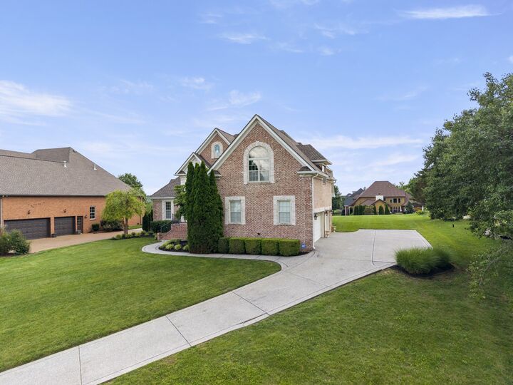 Property Photo:  1019 Kidron Way  TN 37075 