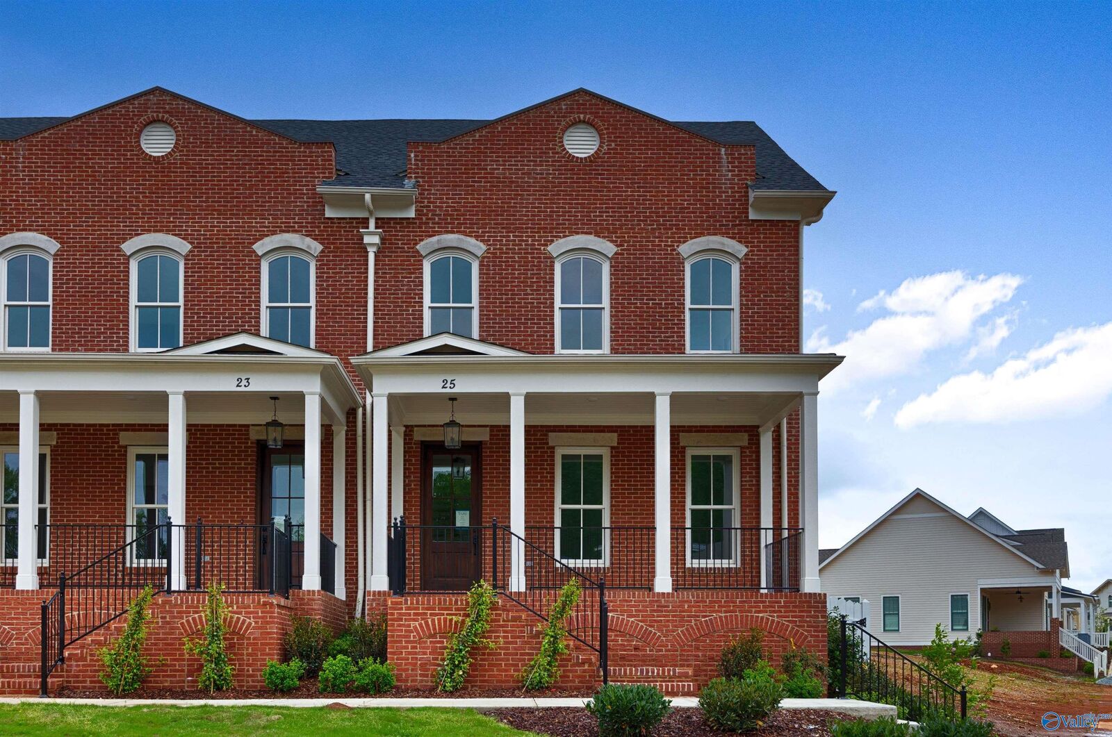 Property Photo: 25 Eddy Street NW AL 35806