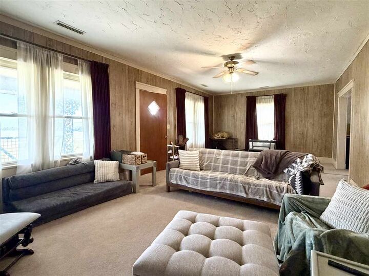 Property Photo:  3501 W Hubbard Road  OK 74601 
