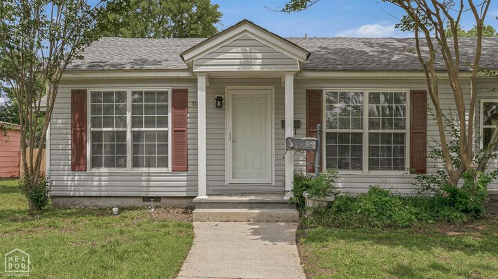 Property Photo:  700 W Hardin Street  AR 72315 