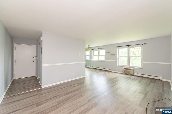 Property Photo:  100 Pierson Miller Drive E4  NJ 07442 