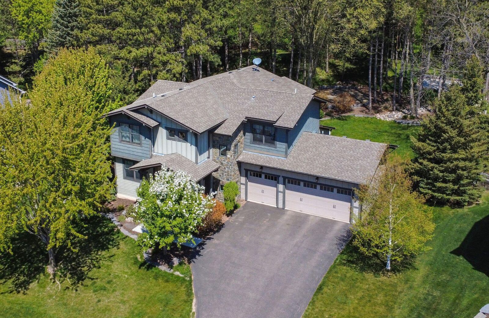 Property Photo: 15622 Michele Lane MN 55346