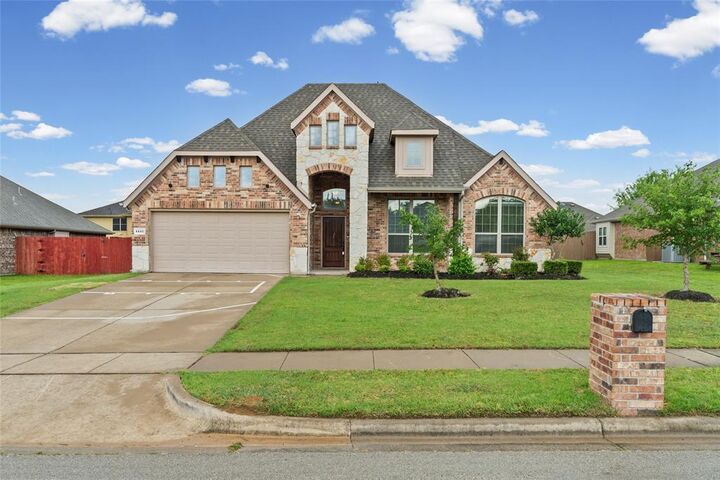 Property Photo:  1112 Ethan Drive  TX 75402 