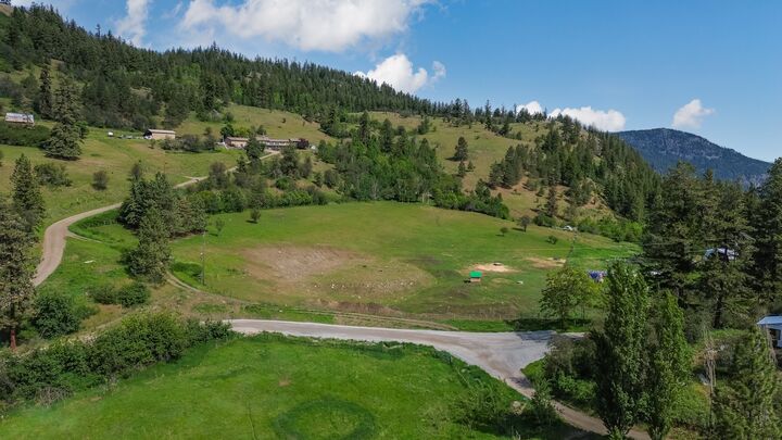 Photo de la propriété:  Proposed Lot B 1212 Page Road  BC V4Y 0P8 