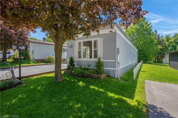 Property Photo: 120 Maple Crescent ON N0B 2J0