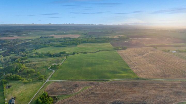 Property Photo: Rr40 South Of Twp Rd 293 AB T0M 0S0