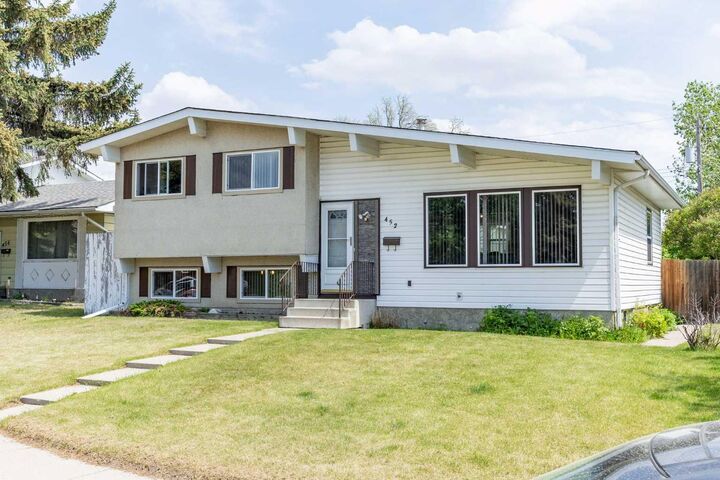 Property Photo: 452 Manora Way NE AB T2A 4R4