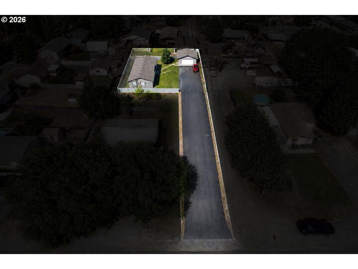 Property Photo:  491 Central Blvd B  WA 98617 