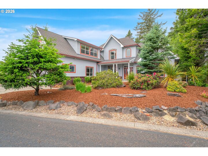 Property Photo: 1619 Willow Loop OR 97439