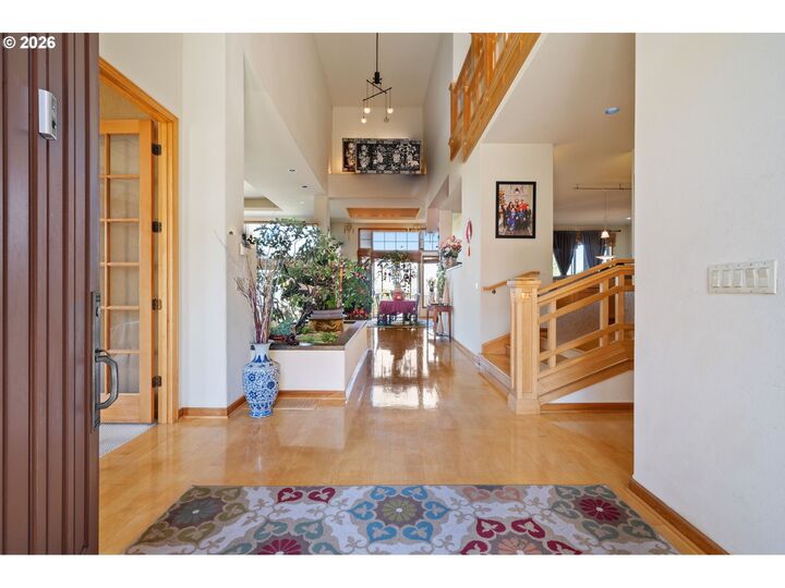 Property Photo:  9211 SE Highgate Dr  OR 97086 