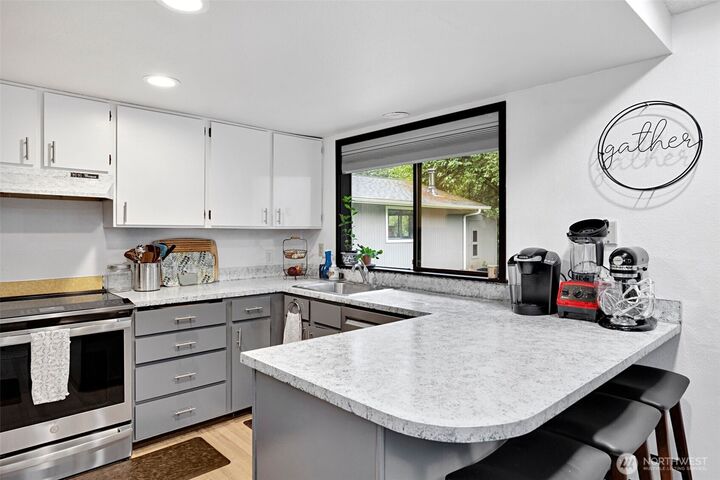 Property Photo:  31325 NE 106th Street  WA 98014 