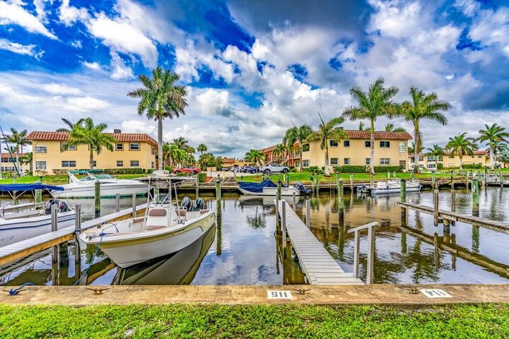 Property Photo:  2600 S Kanner Highway T9  FL 34994 