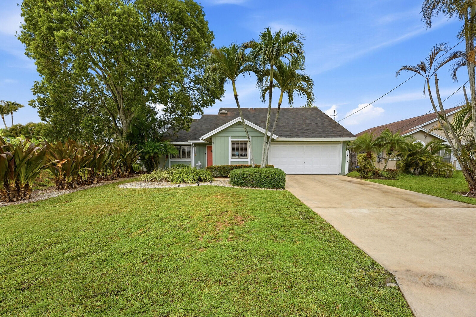 Property Photo:  6273 Barbara Street  FL 33458 