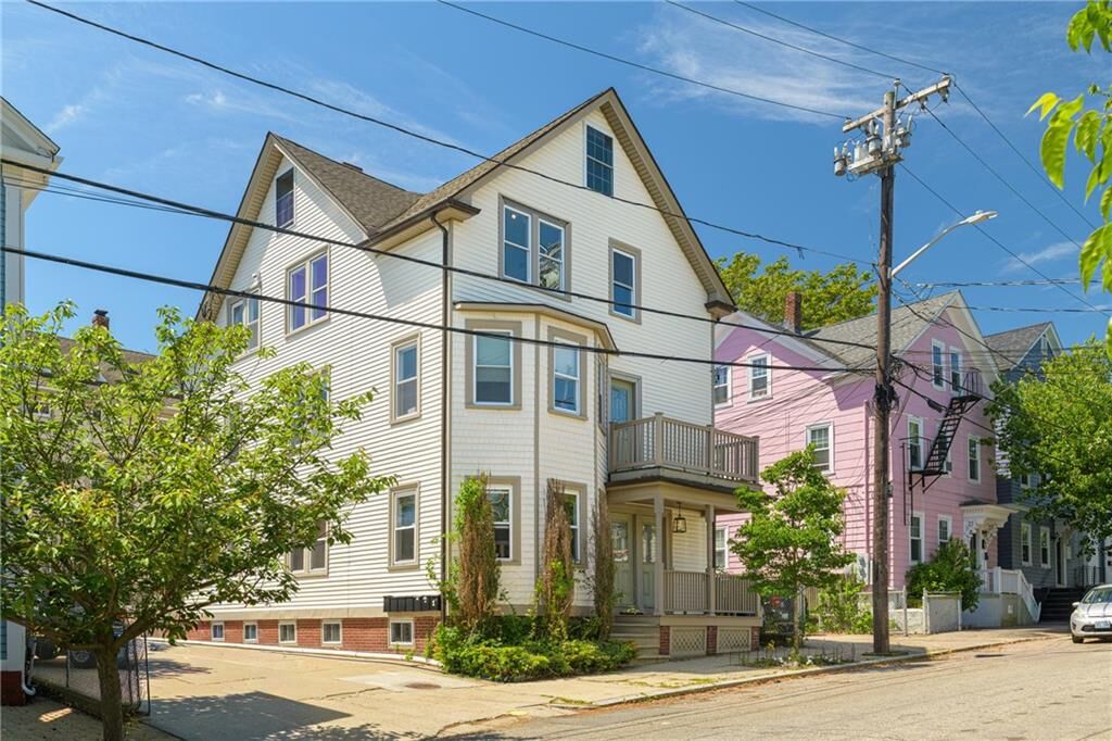Property Photo:  331 Williams Street 3  RI 02906 
