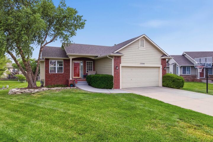 Property Photo:  12308 E Ayesbury Circle  KS 67226 