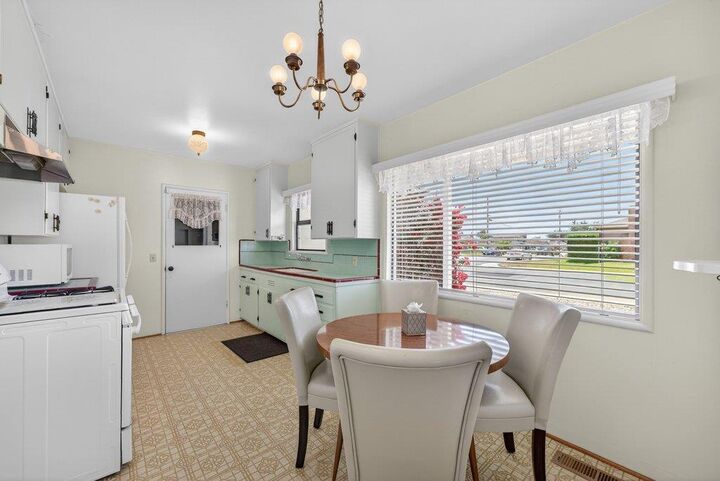 Property Photo:  120 Santa Clara Street  CA 95076 