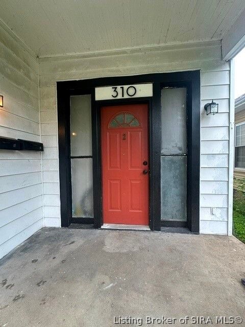 Property Photo:  310 E 14th Street  IN 47150 