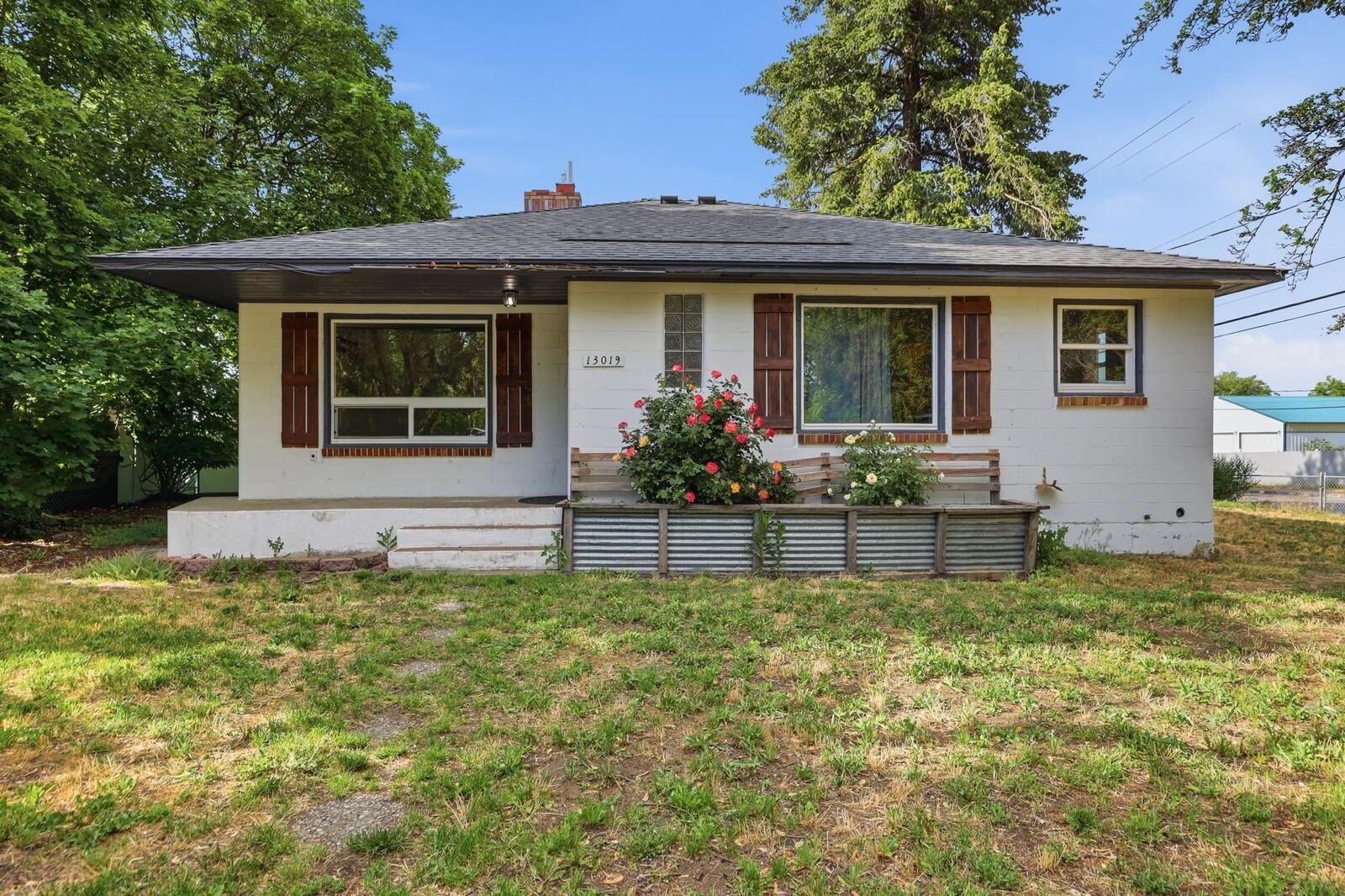 Property Photo: 13019 E 8th Ave WA 99216