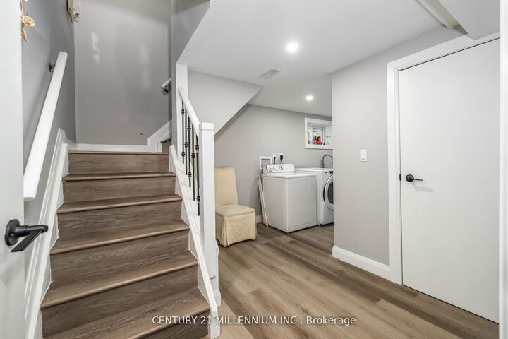 Property Photo:  67 Coxworth Crescent  ON M1B 1E2 
