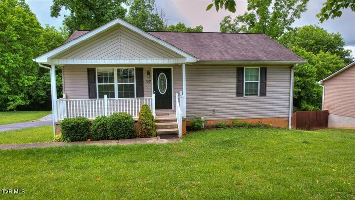 Property Photo: 152 Faith Circle TN 37604