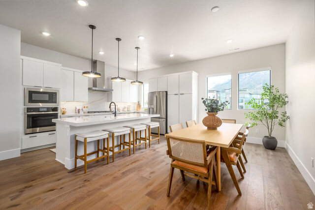 Property Photo: 4981 S Beverly Park Row 19 UT 84117