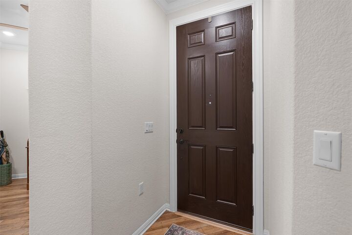 Property Photo: 121 Winterhorse Cove TX 78633
