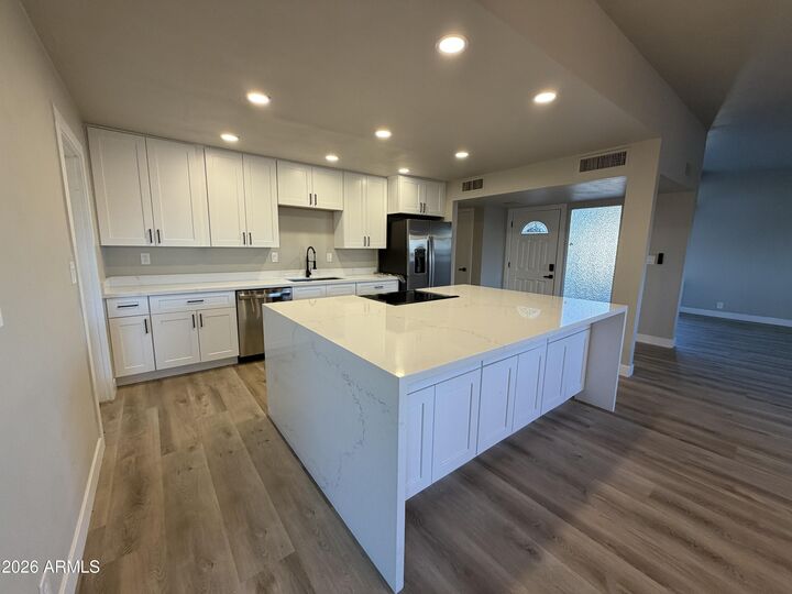 Property Photo: 5420 N Granite Reef Road AZ 85250