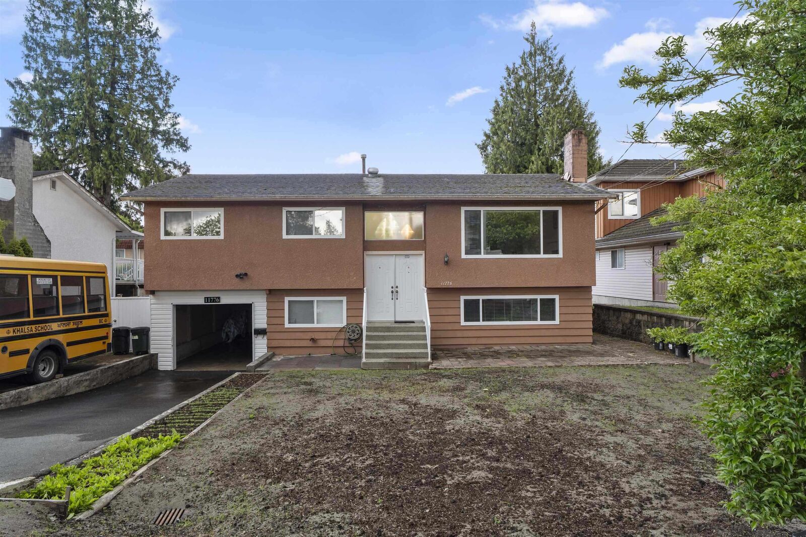 Property Photo: 11776 86 Avenue BC V4C 2W2