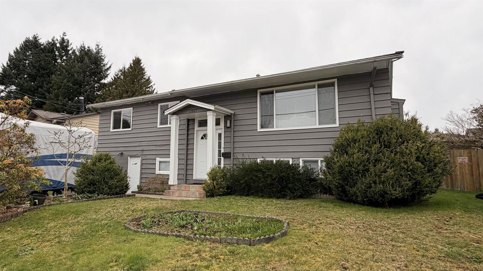 Property Photo:  11647 81A Avenue Main House  BC V4C 2A8 