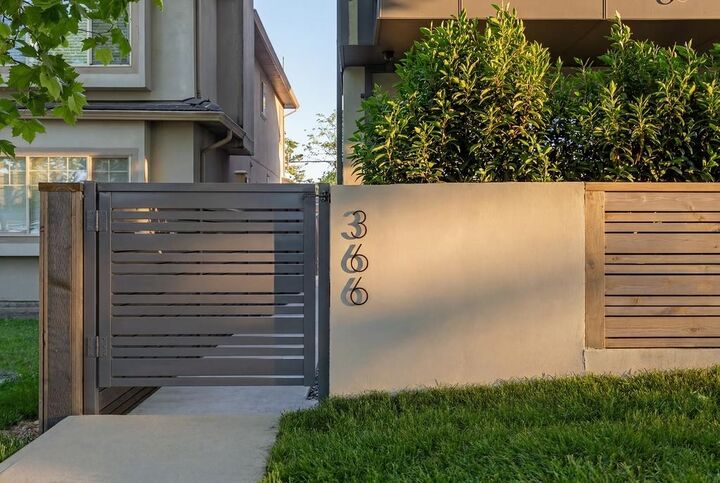 Property Photo: 366 E 23rd Avenue BC V5V 1X5