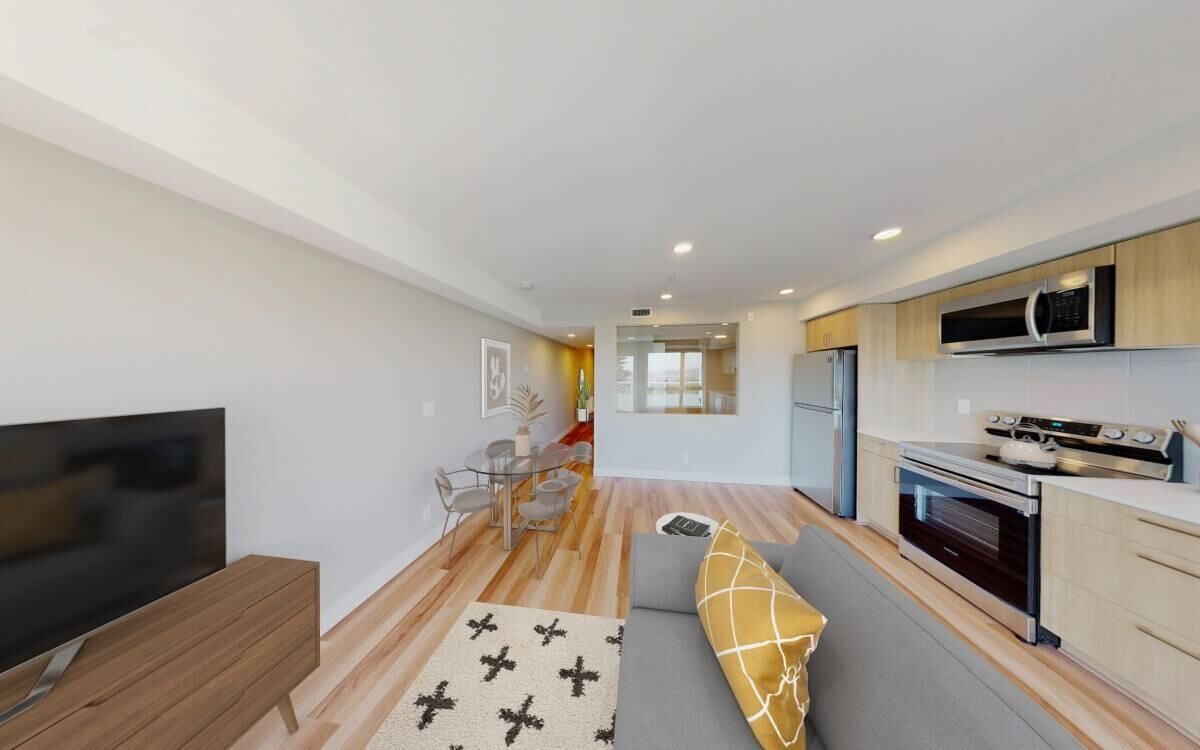 Property Photo:  408 East Columbia 503  BC V3L 1B1 