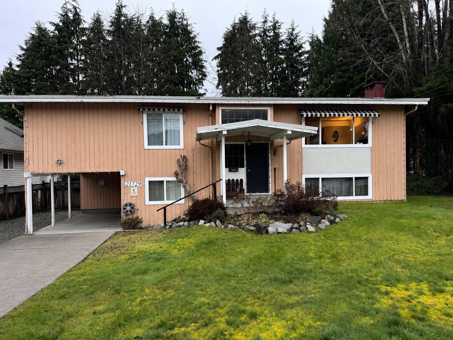 Property Photo: 21729 124 Avenue BC V2X 4H6