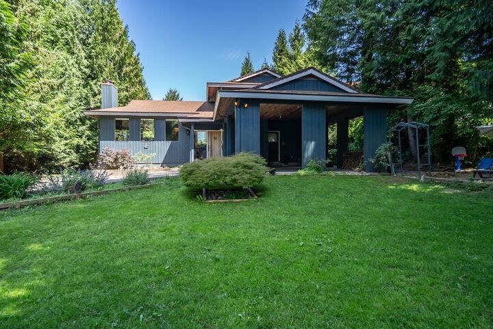 10122 Kenswood Drive — photo 1