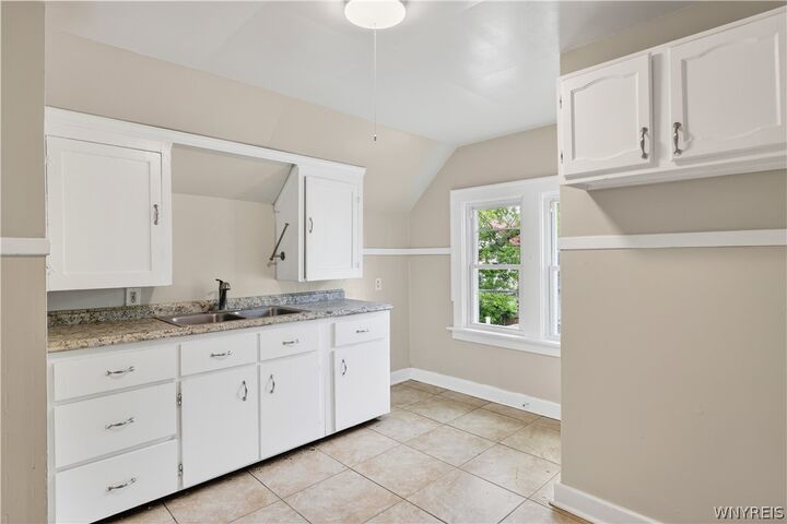 Property Photo:  1890 Linwood Avenue  NY 14305 