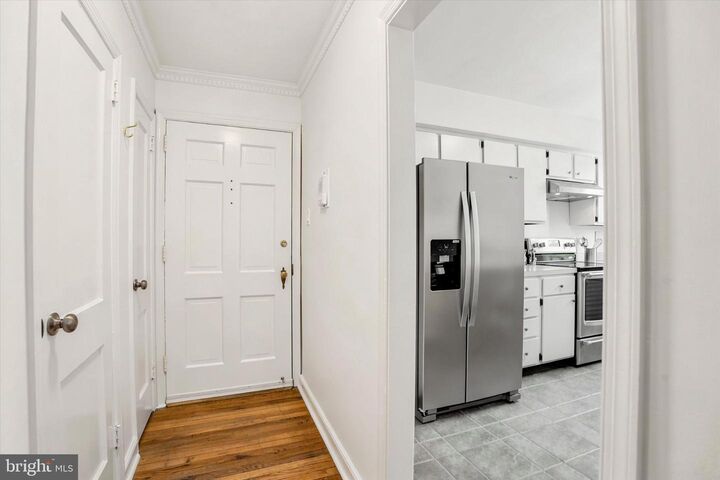 Property Photo:  500 E Lancaster Avenue 105C  PA 19087 