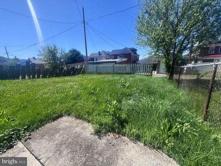 Property Photo:  620 Fairview Avenue  MD 21502 
