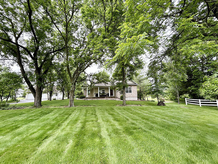Property Photo:  5000 E Eagle Ridge Rd  MO 65201 