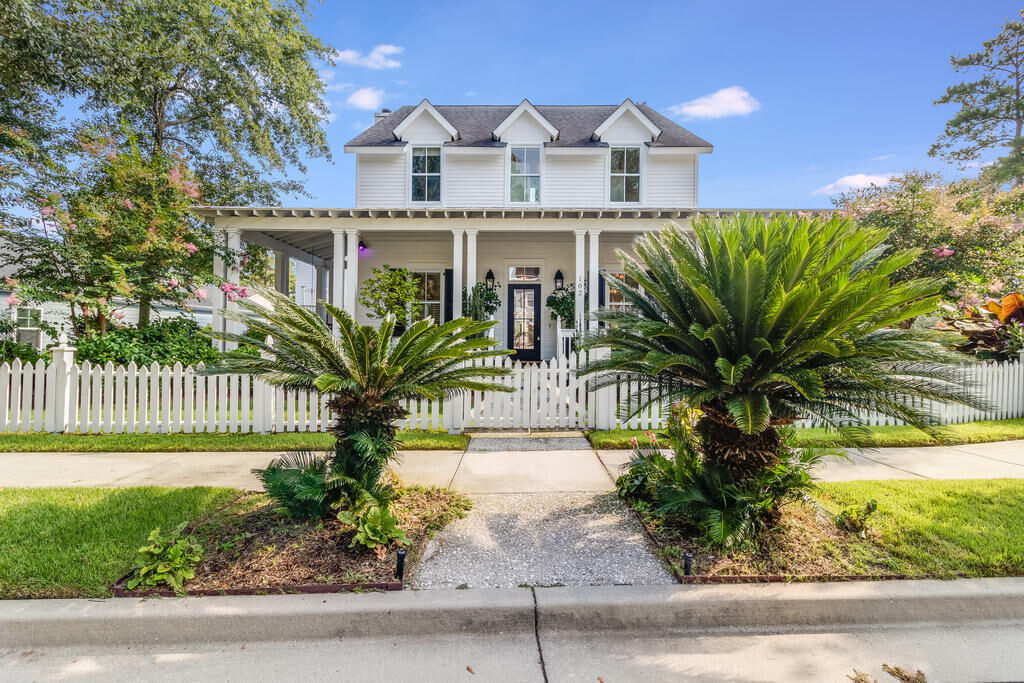 Property Photo:  102 Wrigley Boulevard  SC 29485 