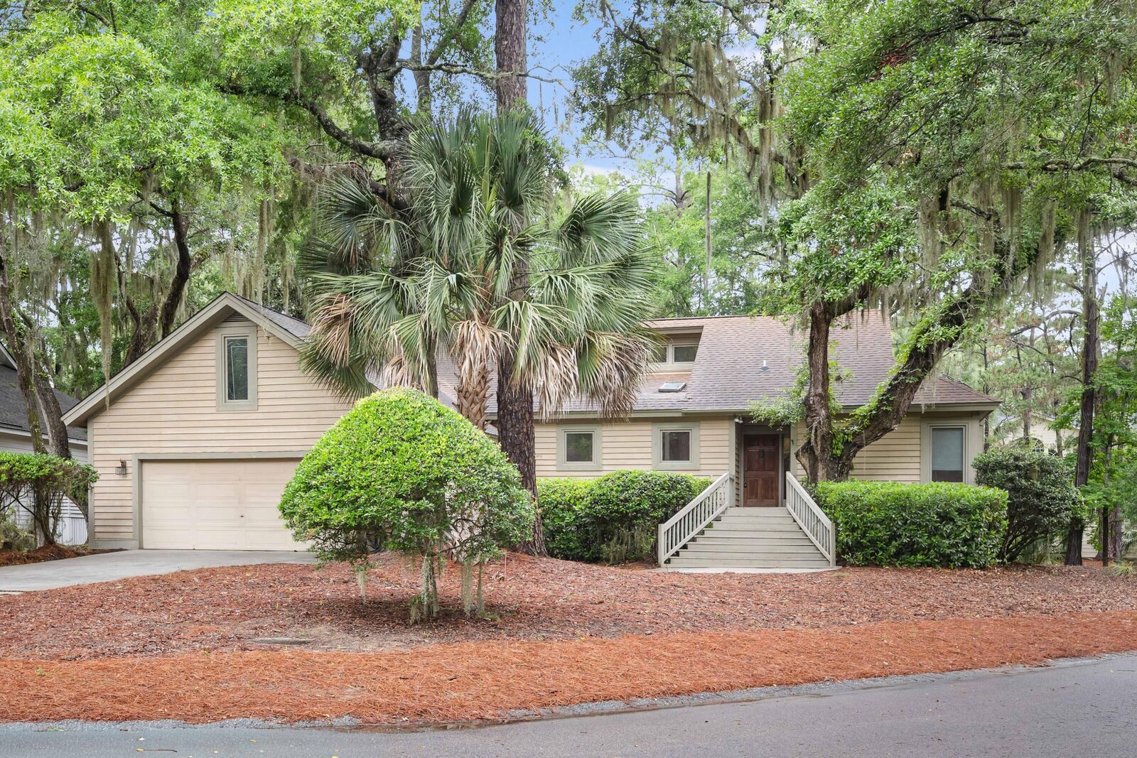 Property Photo:  2711 Old Forest  SC 29455 