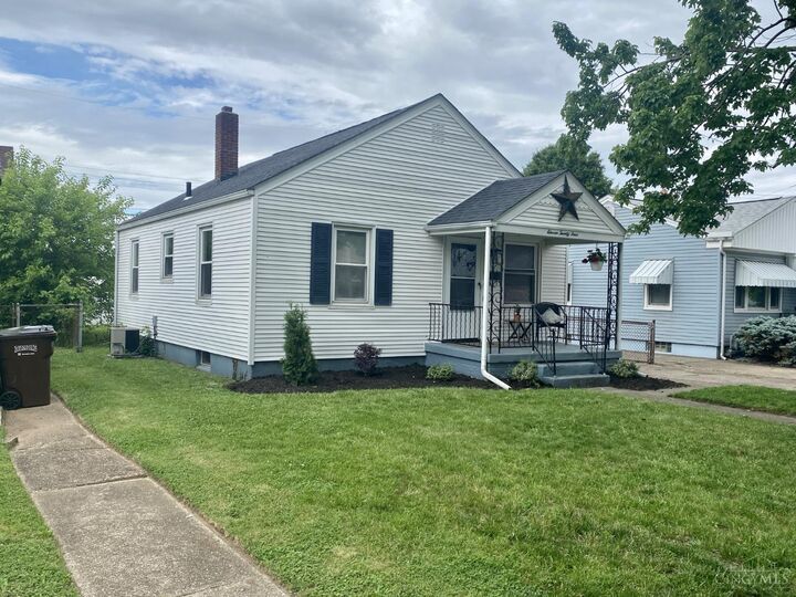 Property Photo:  1124 Chase Avenue  OH 45015 