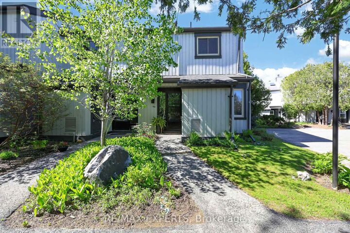 Property Photo:  14 Dawson Drive 416  ON L9Y 5B4 