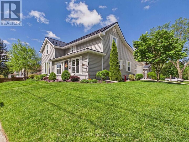 Property Photo:  232 William Street  ON N0G 2W0 
