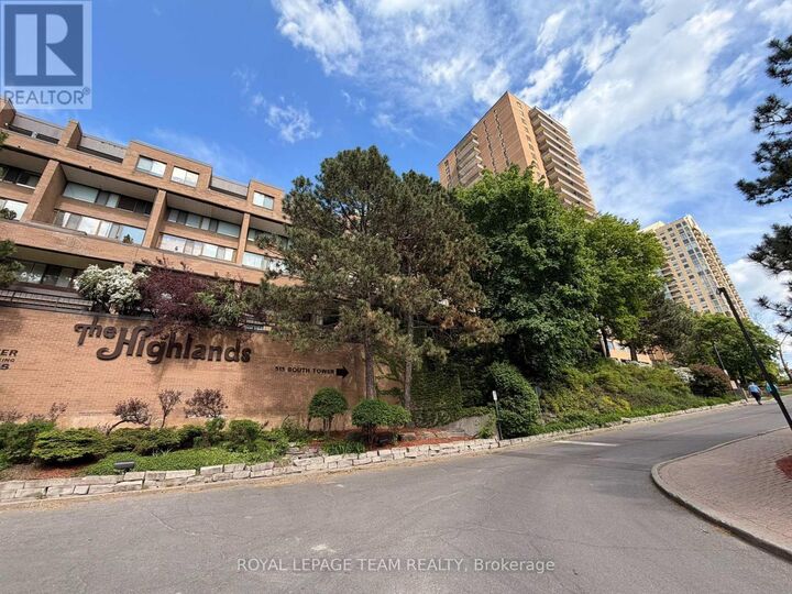 Property Photo:  515 St Laurent Boulevard 318  ON K1K 3X5 